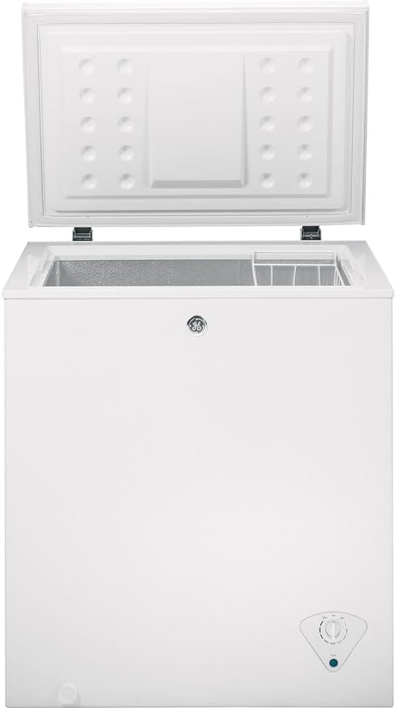 GE® 5.1 Cu. Ft. Manual Defrost Chest Freezer