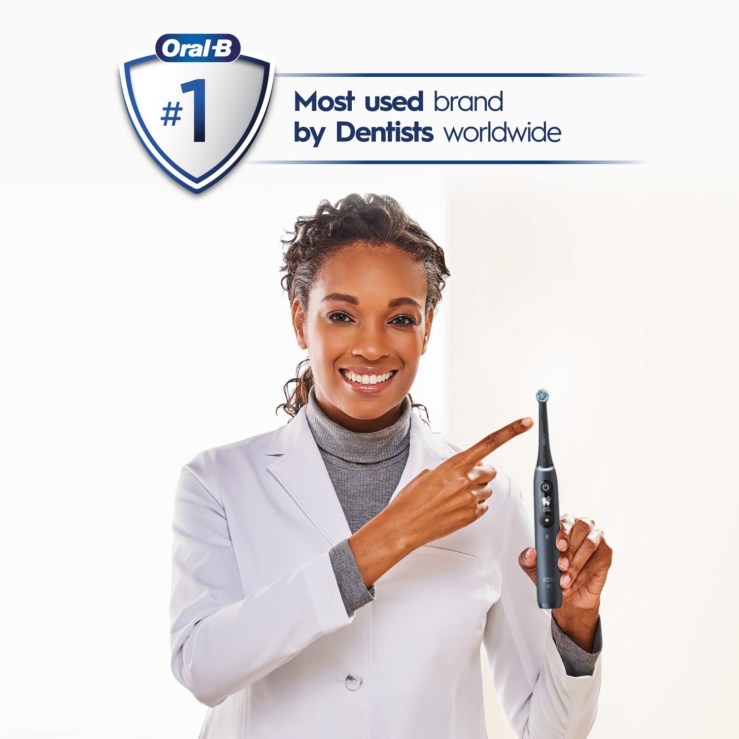 Oral-B iO Series 7 Electric Toothbrush with 5 Replacement Brush Heads, Black Onyx