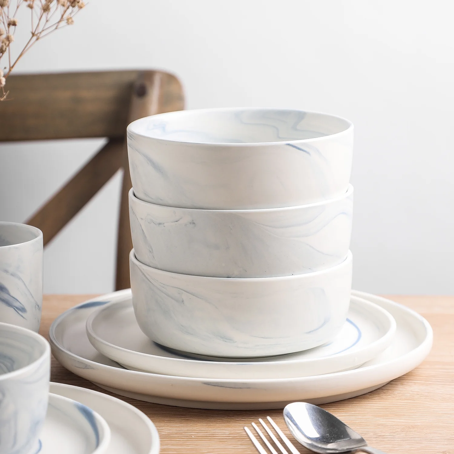 Stone Lain Everly 24-Piece Dinnerware Set Porcelain, Blue