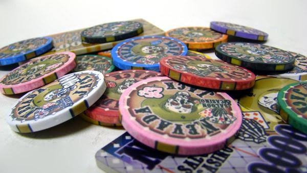 300ct Claysmith Gaming &The Mint& Chip Set in Carousel