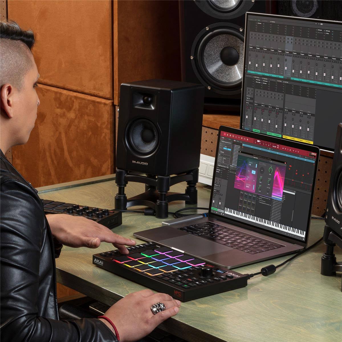 Akai MPC Studio 2 Music Production Controller