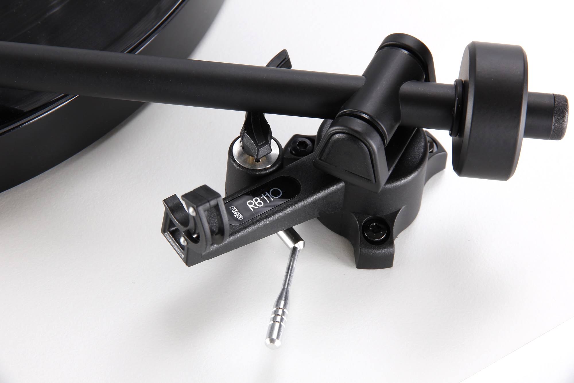 Rega Planar 1 Turntable with Carbon Cartridge (Matte White)
