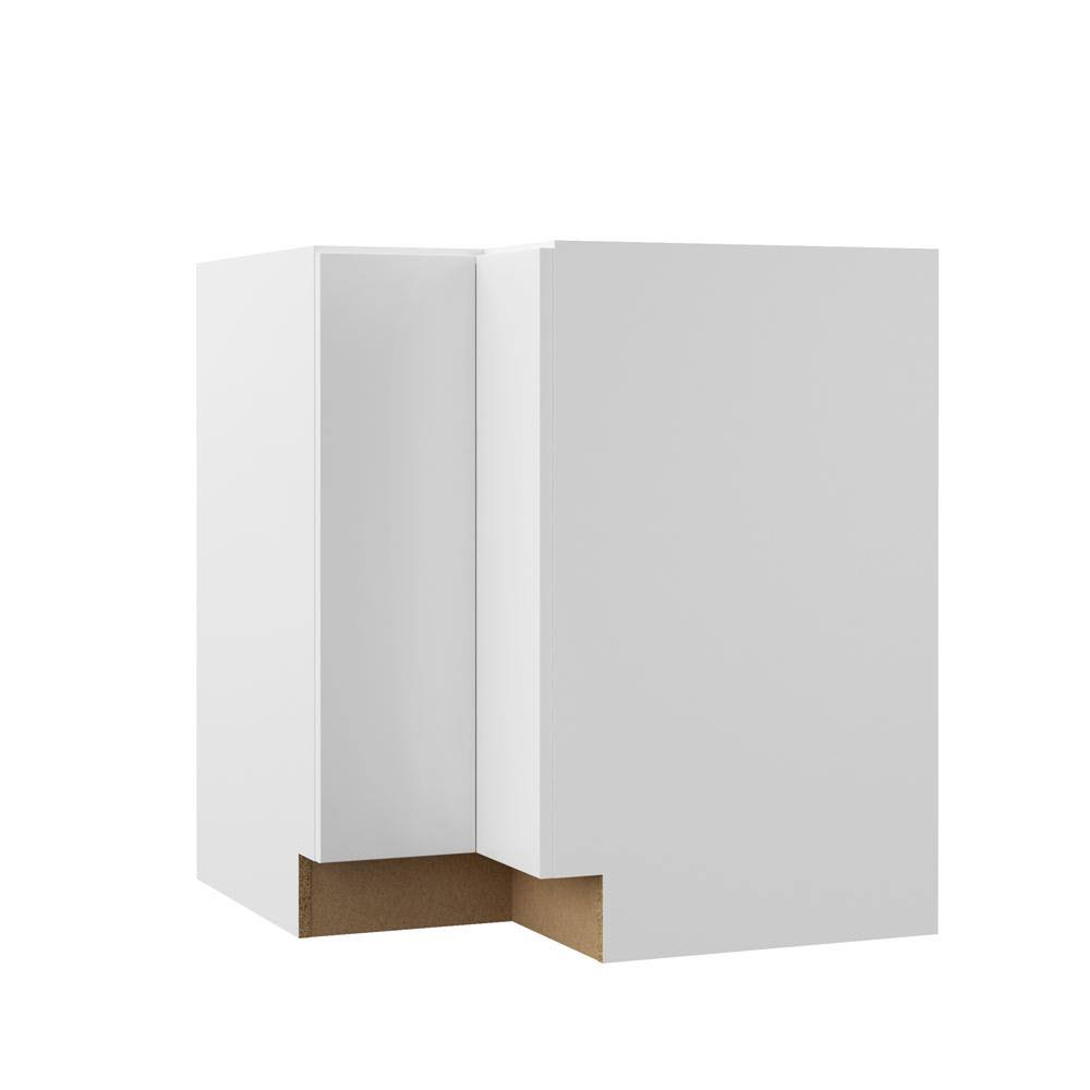 Hampton Bay Designer Series Edgeley Assembled 30x34.5x20.25 in. EZ Reach Corner Base Kitchen Cabinet in White