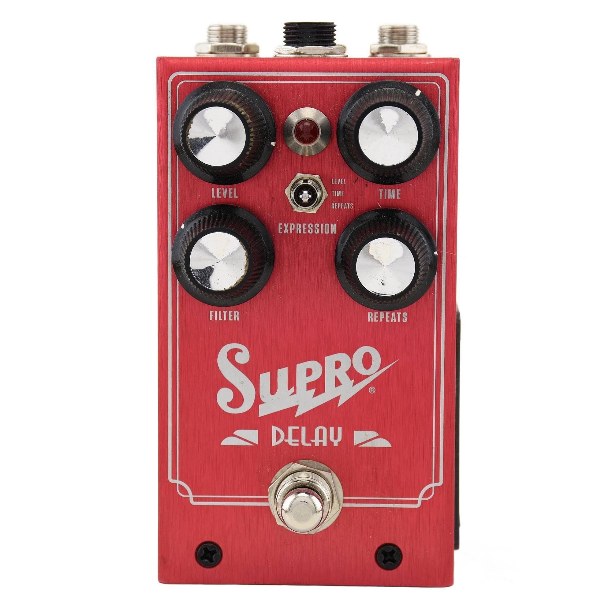 Supro 1313 Analog Delay Pedal