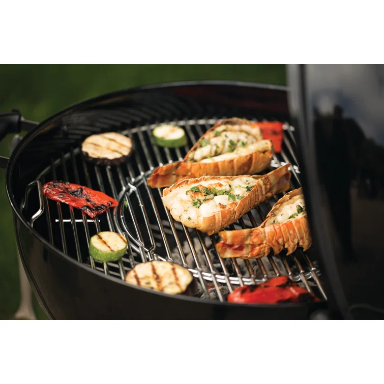 WEBER Master-Touch Charcoal Grill 22