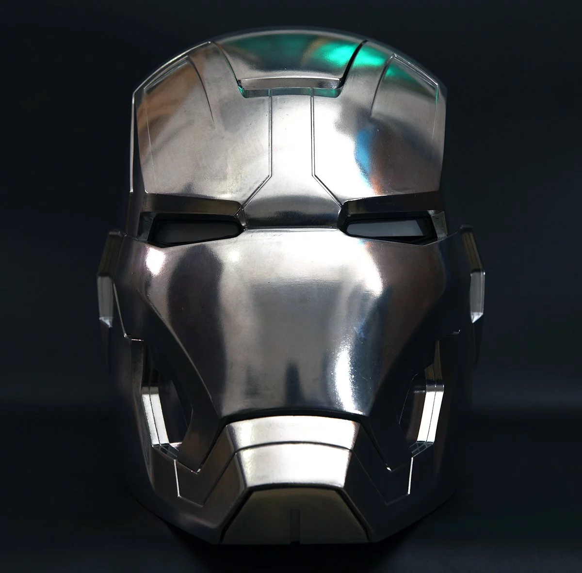 Iron Man Helmet Metal Electronic MK42 Wearable Helmet 1:1 Open/Close Iron Man Mask with Eyes LED Light Up