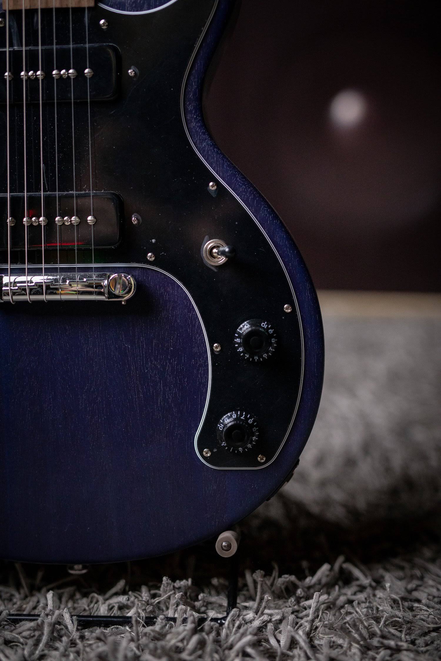 Gibson Les Paul Special Tribute DC Electric Guitar (Blue Stain)