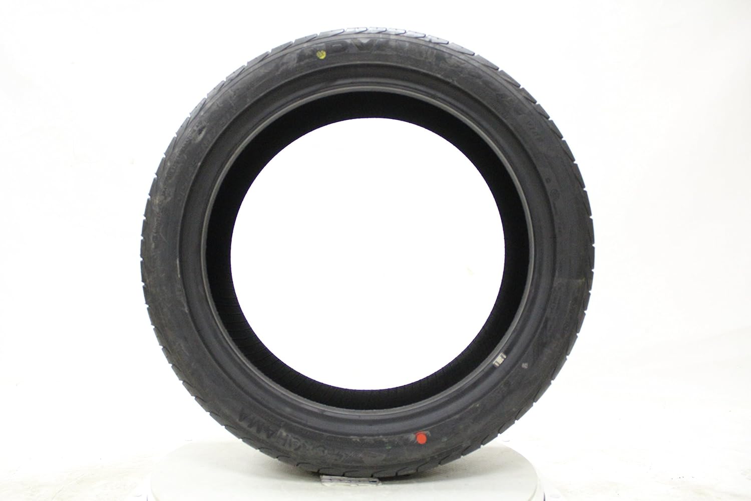 Yokohama Radial Tire - 245/45R19 98Y