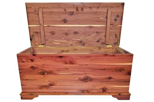 42" Heirloom Aromatic Red Cedar Hope Chest, Storage Trunk for Blankets - Amish Made in America (Large, Natural)