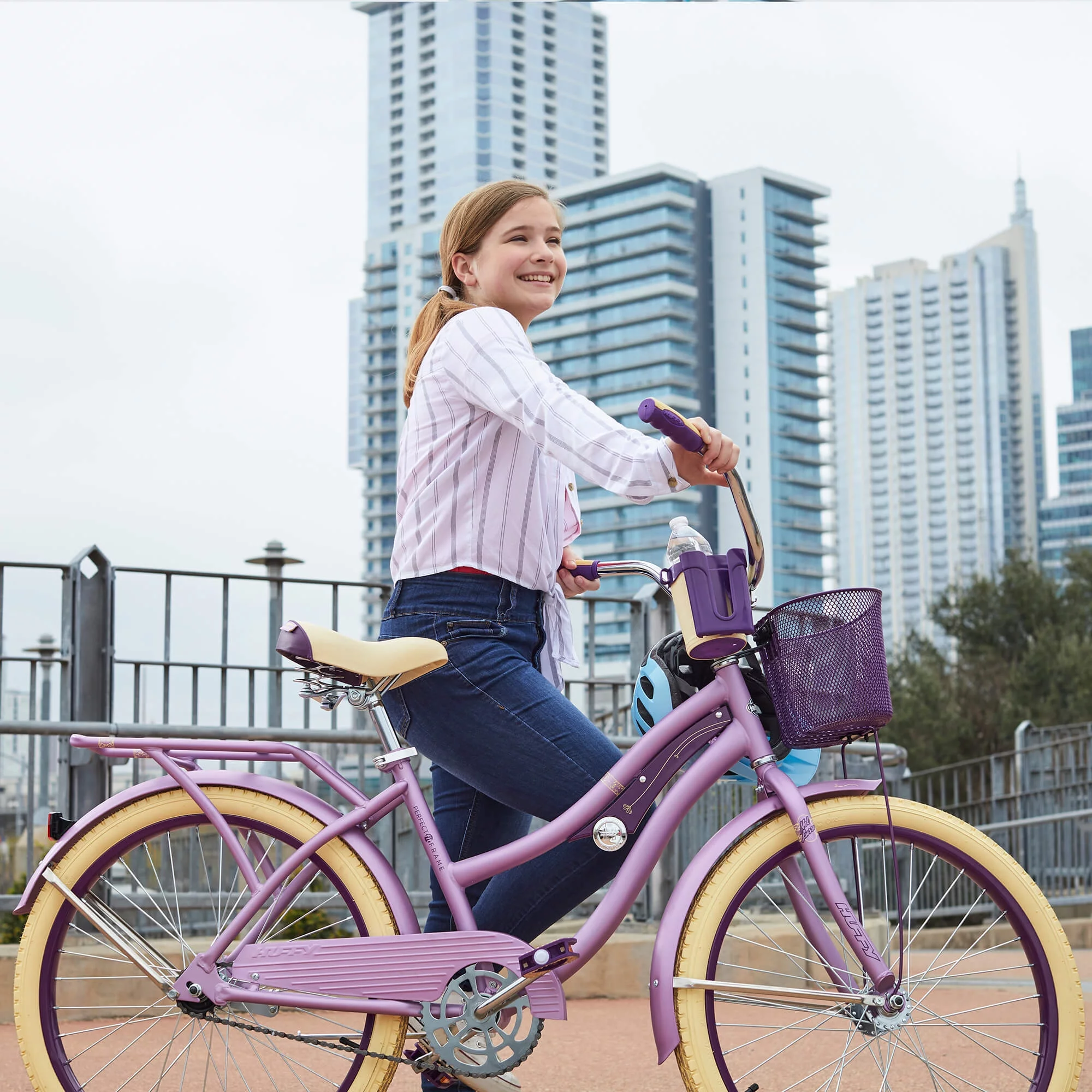 Huffy 24" Nel Lusso Girls' Cruiser Bike, Purple Satin, Age 12+ Years