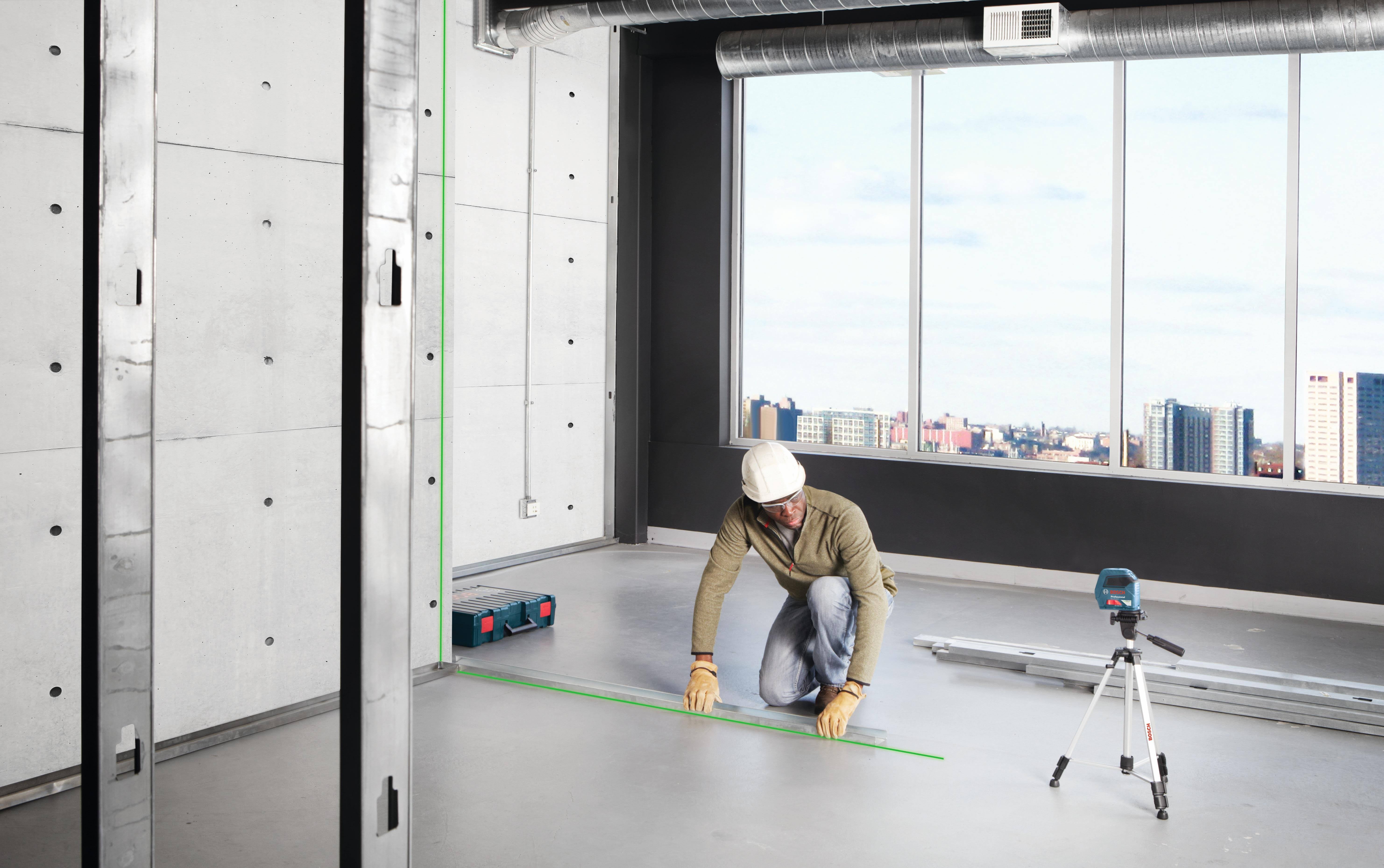 Bosch GLL75-40G Green-Beam Self-Leveling Cross-Line Laser