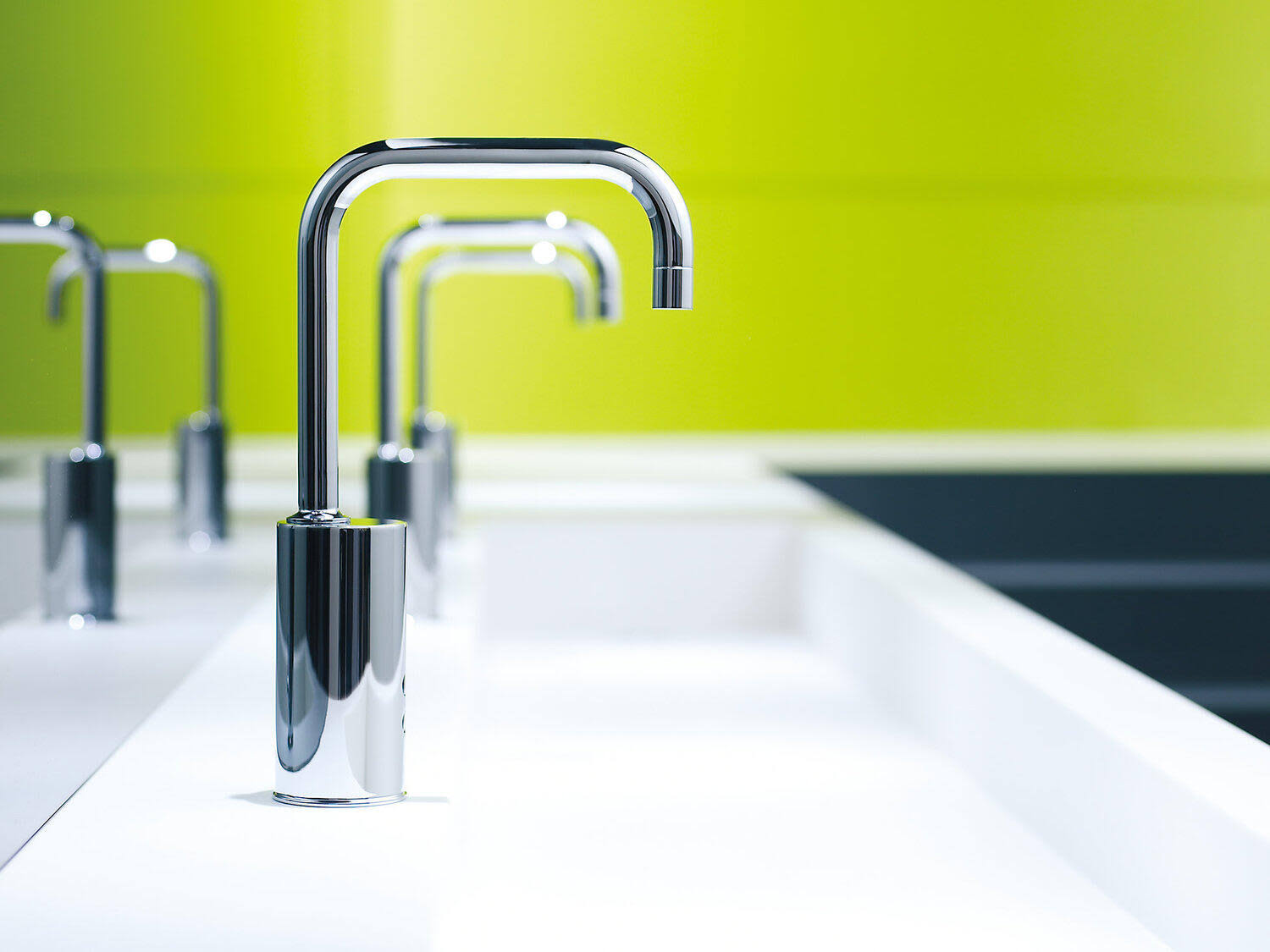 KOHLER K-13473-CP Gooseneck Touchless Deck-Mount Faucet, Polished Chrome