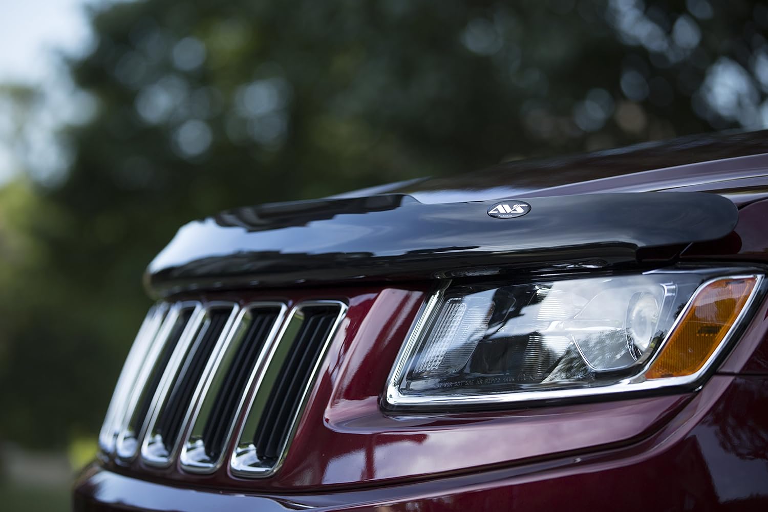 Auto Ventshade AVS 25073 Bugflector II Dark Smoke Hood Shield for 2011-2020 Jeep Grand Cherokee Pack of 2