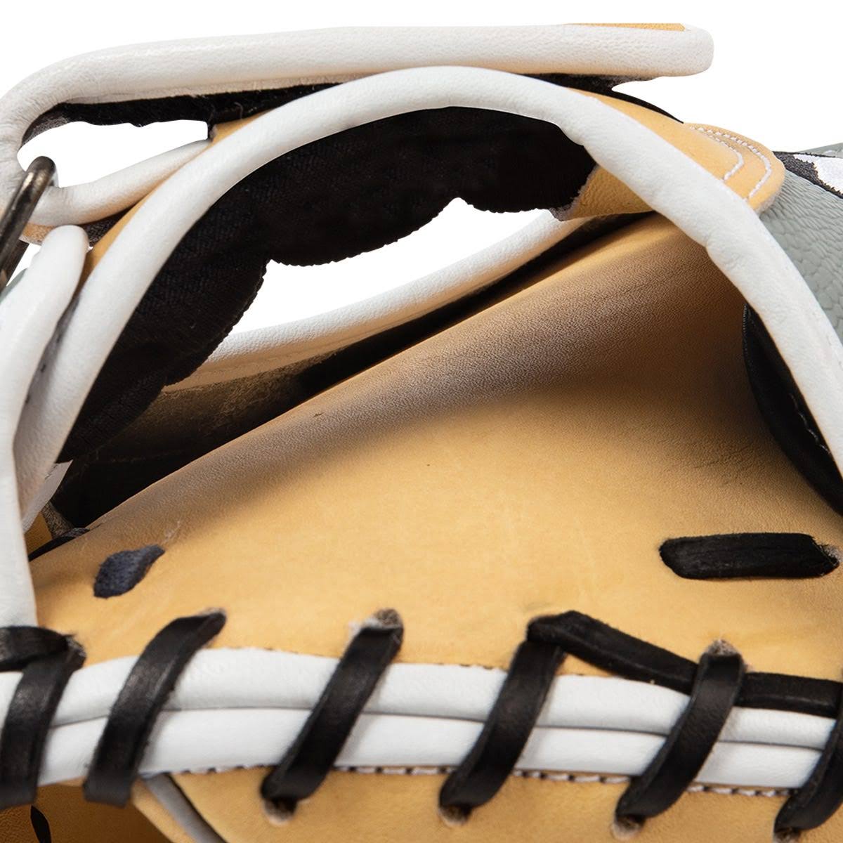 Wilson A2000 Pedroia Fit 33 inch WTA20RB19PFCM33 Baseball Catcher&s Mitt