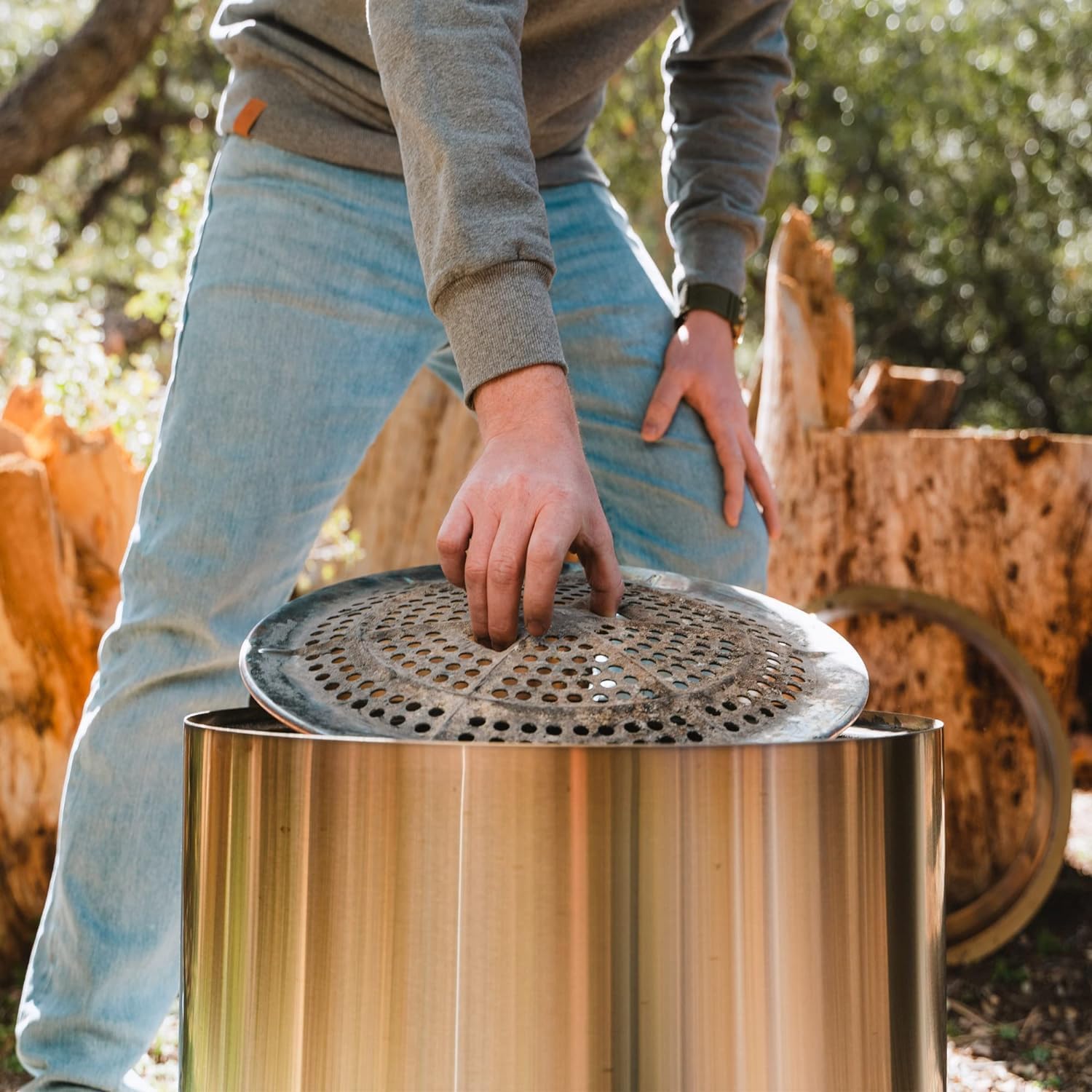 Solo Stove Bonfire 2.0, Smokeless Fire Pit | Wood Burning Fireplaces with Removable Ash Pan, Portable Outdoor Firepit - Ideal for Camping, Stainless Steel, H: 14 in x Dia: 19.5 in, 20 lbs (Gunmetal)