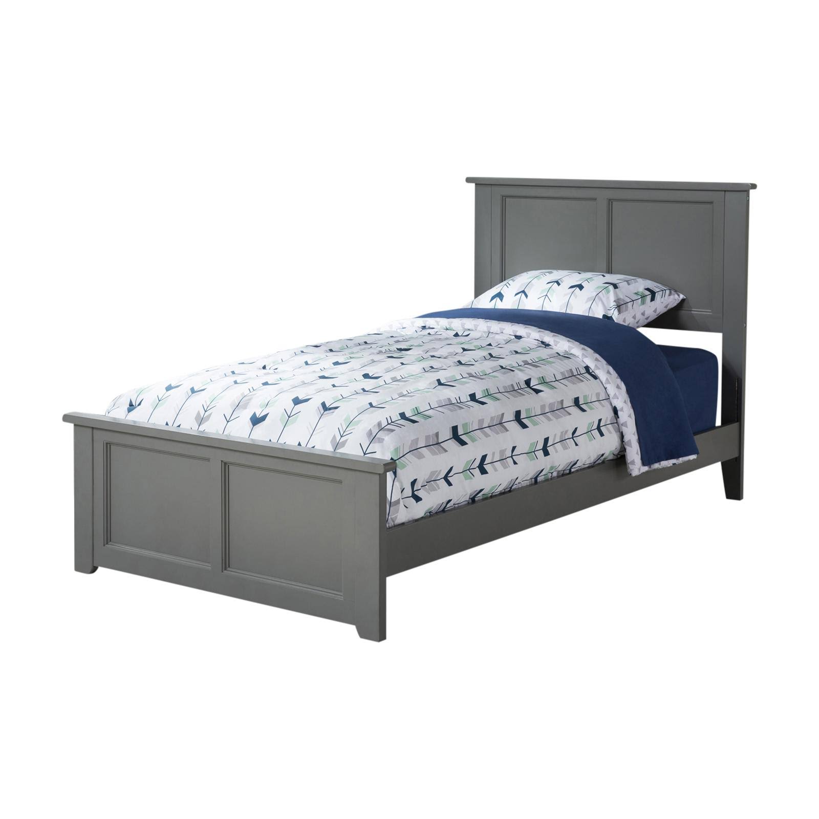 Atlantic Furniture Madison Queen Traditional Bed with Matching Foot Board in Grey