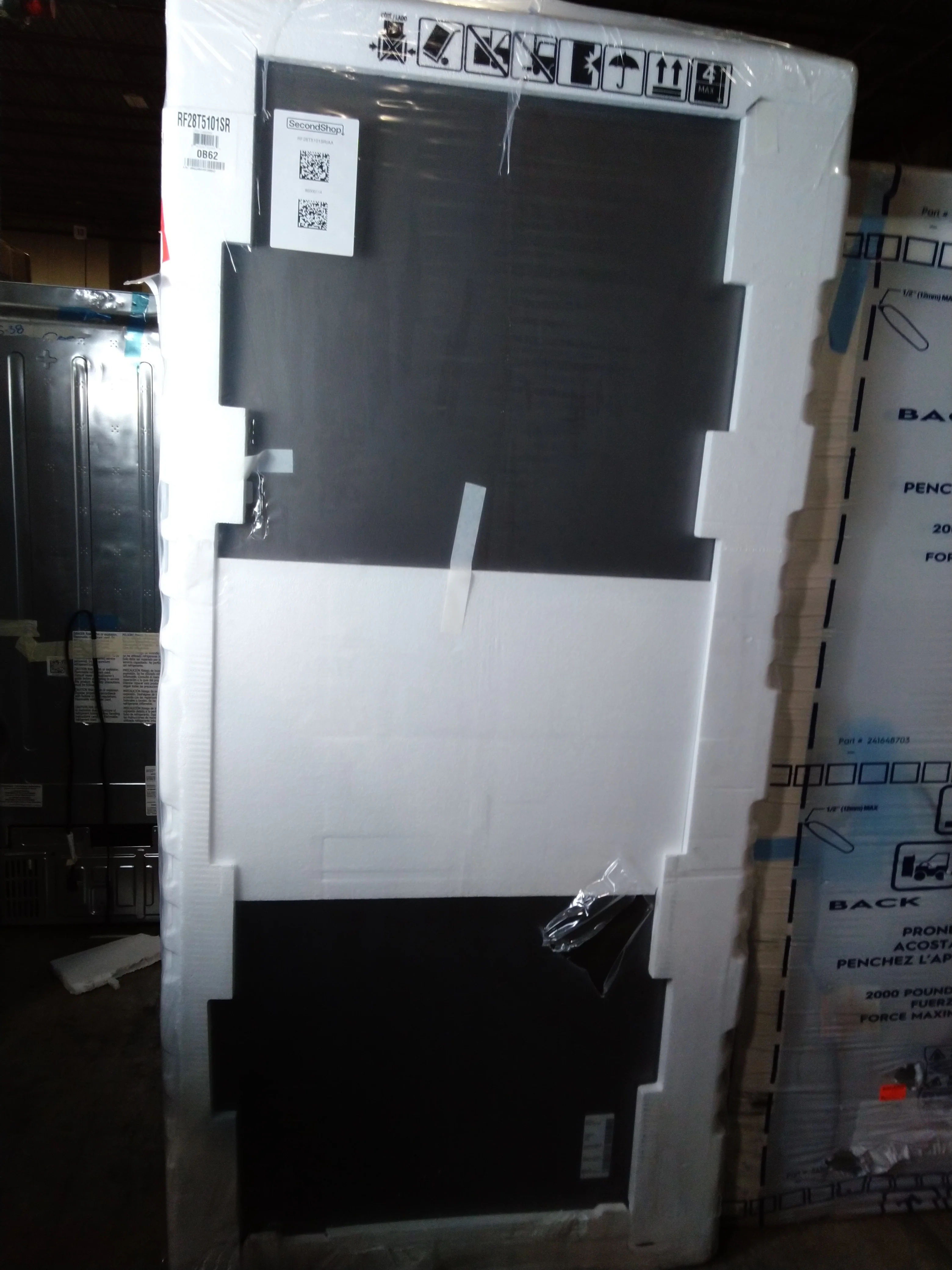Samsung 36 in. 28.2 cu. ft Stainless Steel French Door Refrigerator - RF28T5101SR/AA