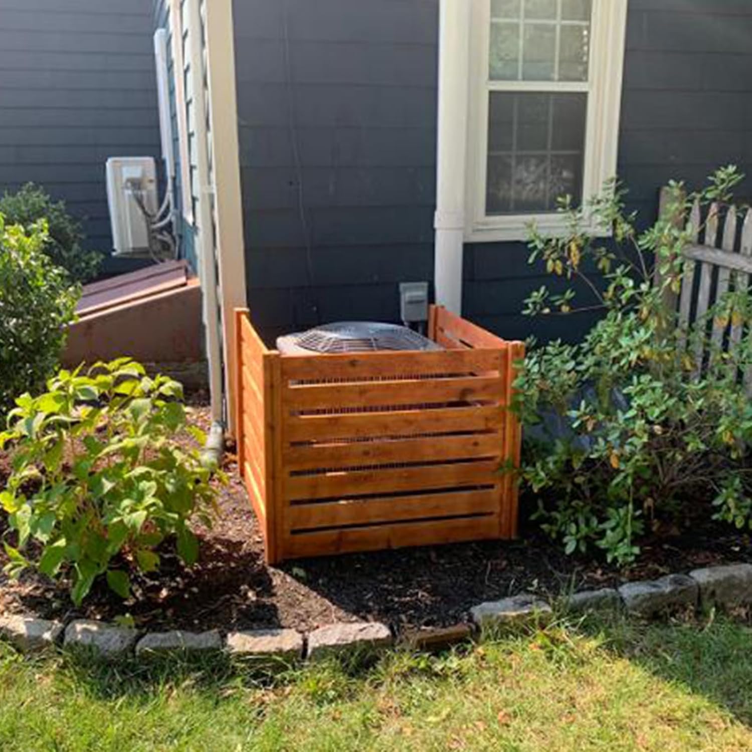 Air Conditioner Fence Privacy Screen, Cedar Wood Outdoor Air Conditioning Cover Privacy Fence Screen Pool Equipment Trash Enclosure Can Enclosure Bins and A/C Units (36" W x 36" L,3 Panels)