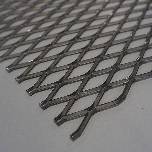 Direct Metals - 41F0759-48X96 - Expanded Sheet, Flat, Carbon, 8x4 ft, 3/4-#9