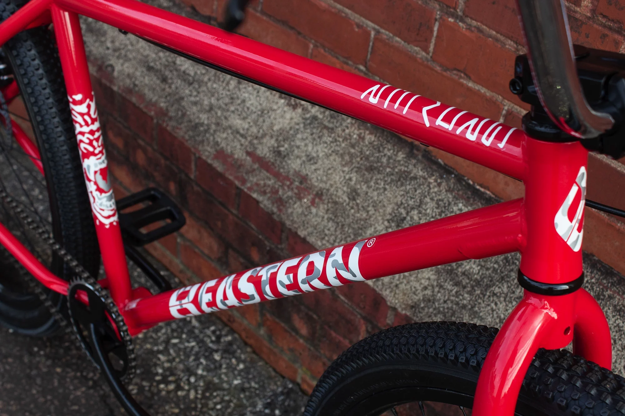 Eastern 29" Big BMX Growler Bicycle - red