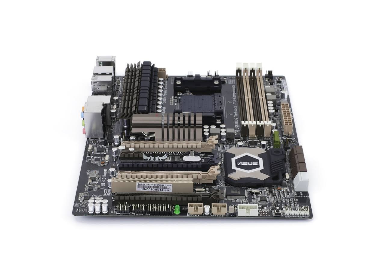 Asus Sabertooth 990FX R2.0 AMD AM3+ Motherboard