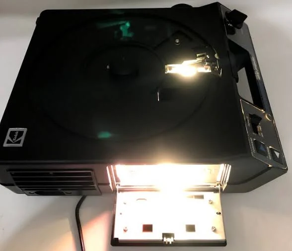Kodak 4200 Carousel Slide Projector