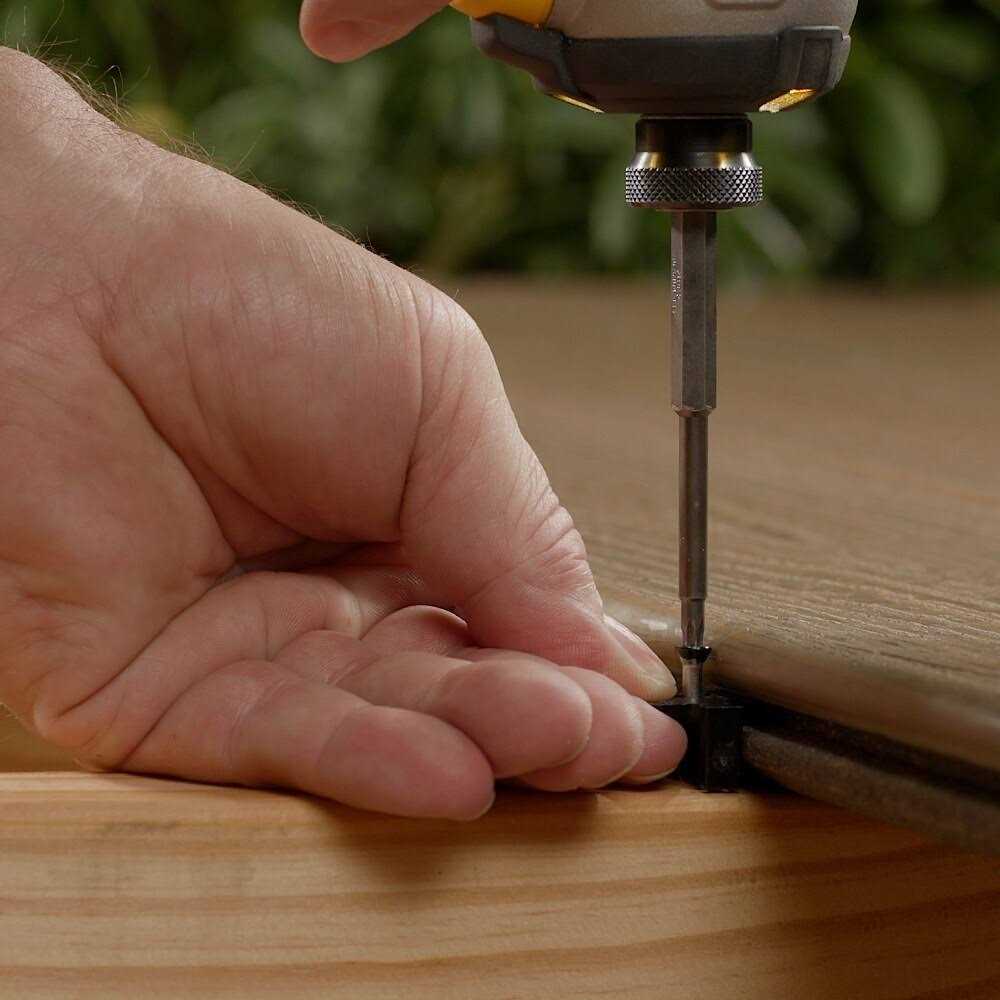 Trex 200 sq. ft. Universal Hidden Fasteners - Shop Hardware Tools Online Store