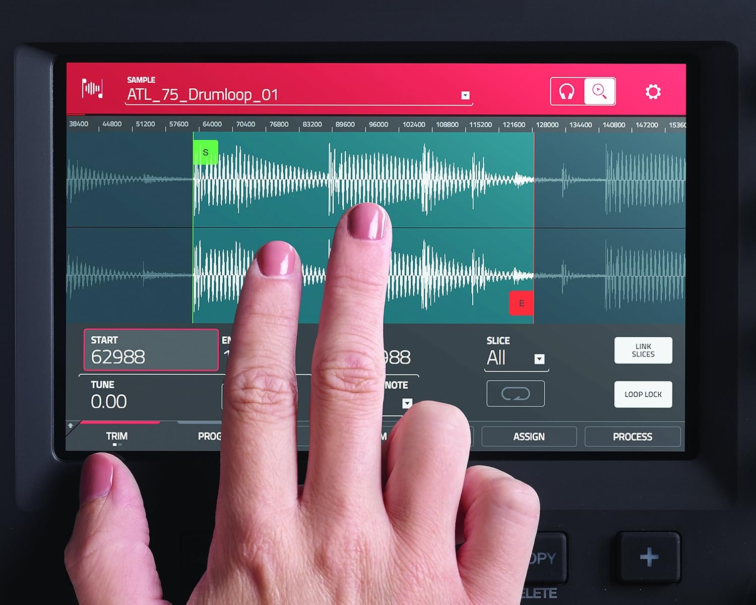 Akai Professional MPC Touch | Music Production Station with 7" Multi-Color Touchscreen