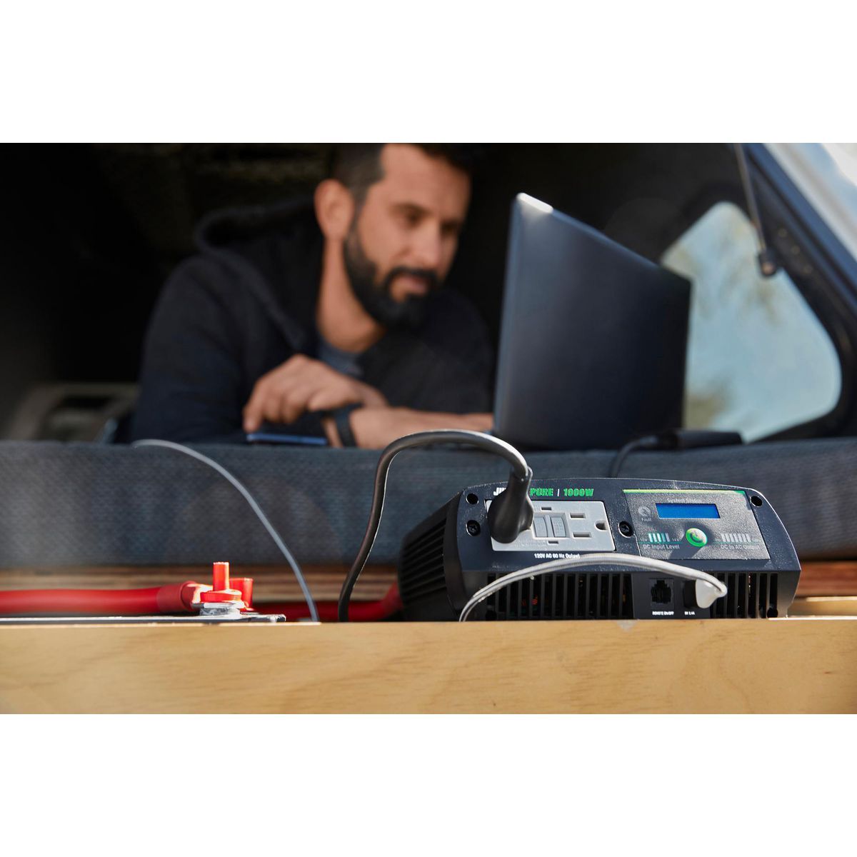 JUPITER PURE 2000 Watt Continuous/4000 Watt Peak Pure Sine Wave Power Inverter