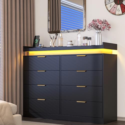 White Dresser with LED Lights, Wooden LED Dresser, 4 Drawer Chest with Charging Station, Tall Chest of Drawer Closet Organizer for Bedroom, Living Room, Entryway, Hallway