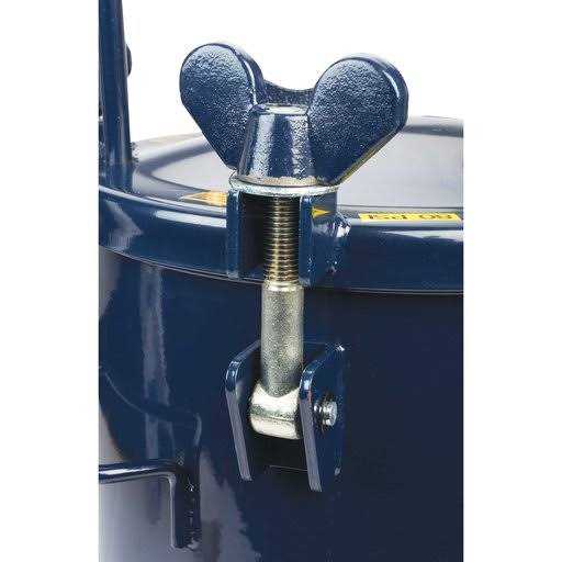 California Air Tools Pressure Pot for Resin Casting