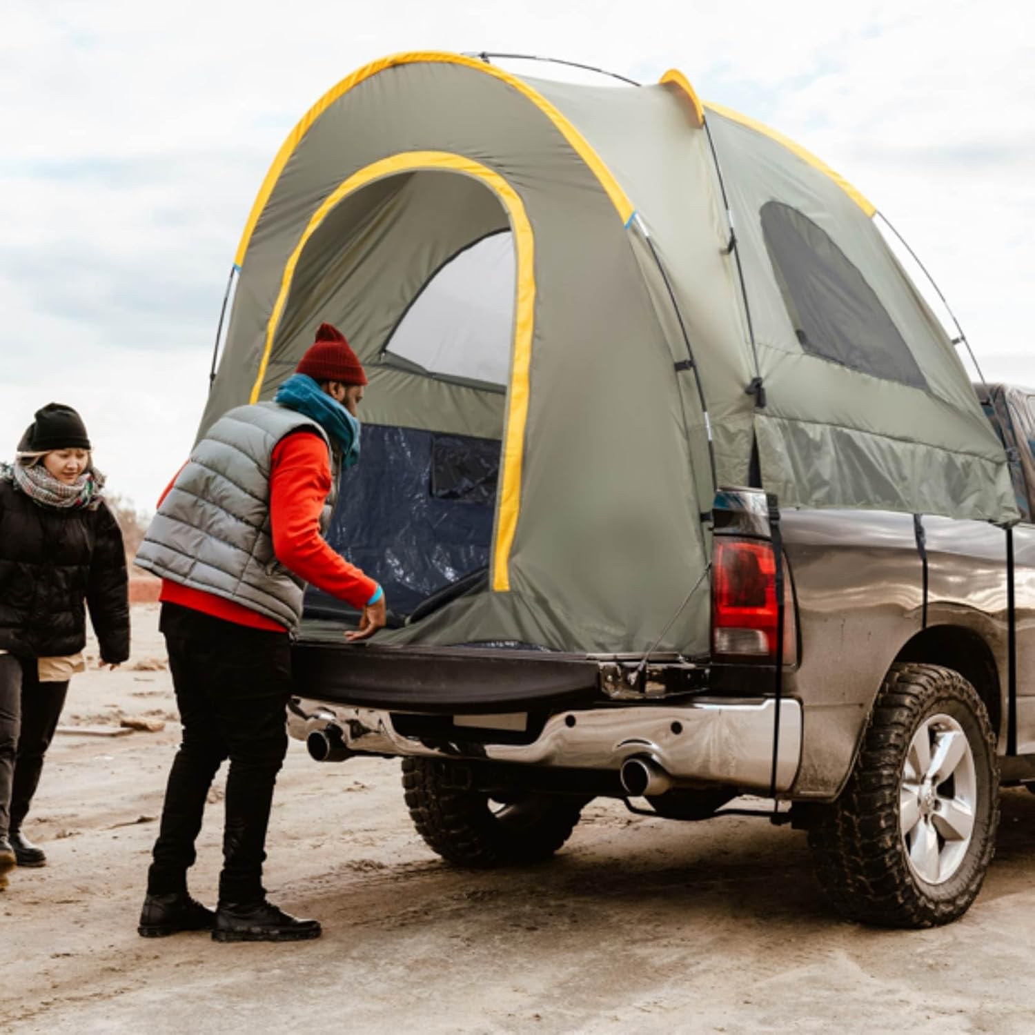 Pickup Truck Tent, Waterproof PU2000mm Truck Tent with Rain Layer and Carry Bag for Camping 6.2-6.8 Ft Bed, 2-Person Sleeping Truck Bed Tent with Windows, Pickup Tent with Expandable Sunshade Awning
