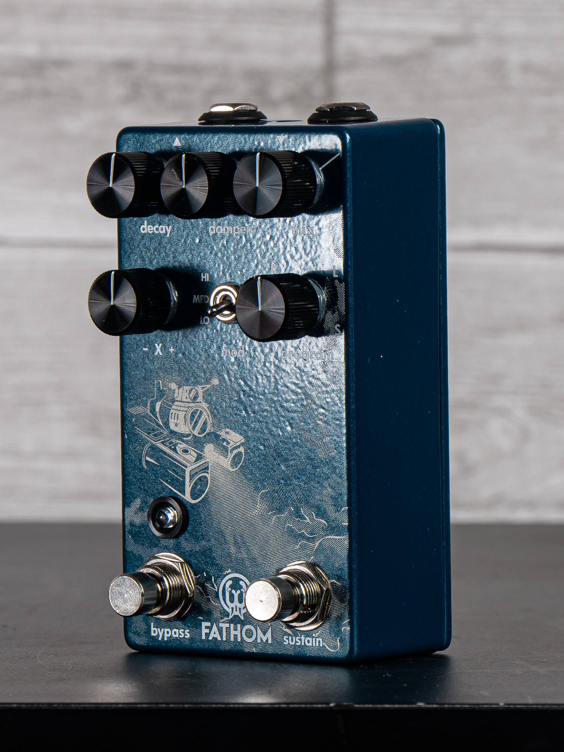 Walrus Audio Fathom Multi-Function Reverb Pedal