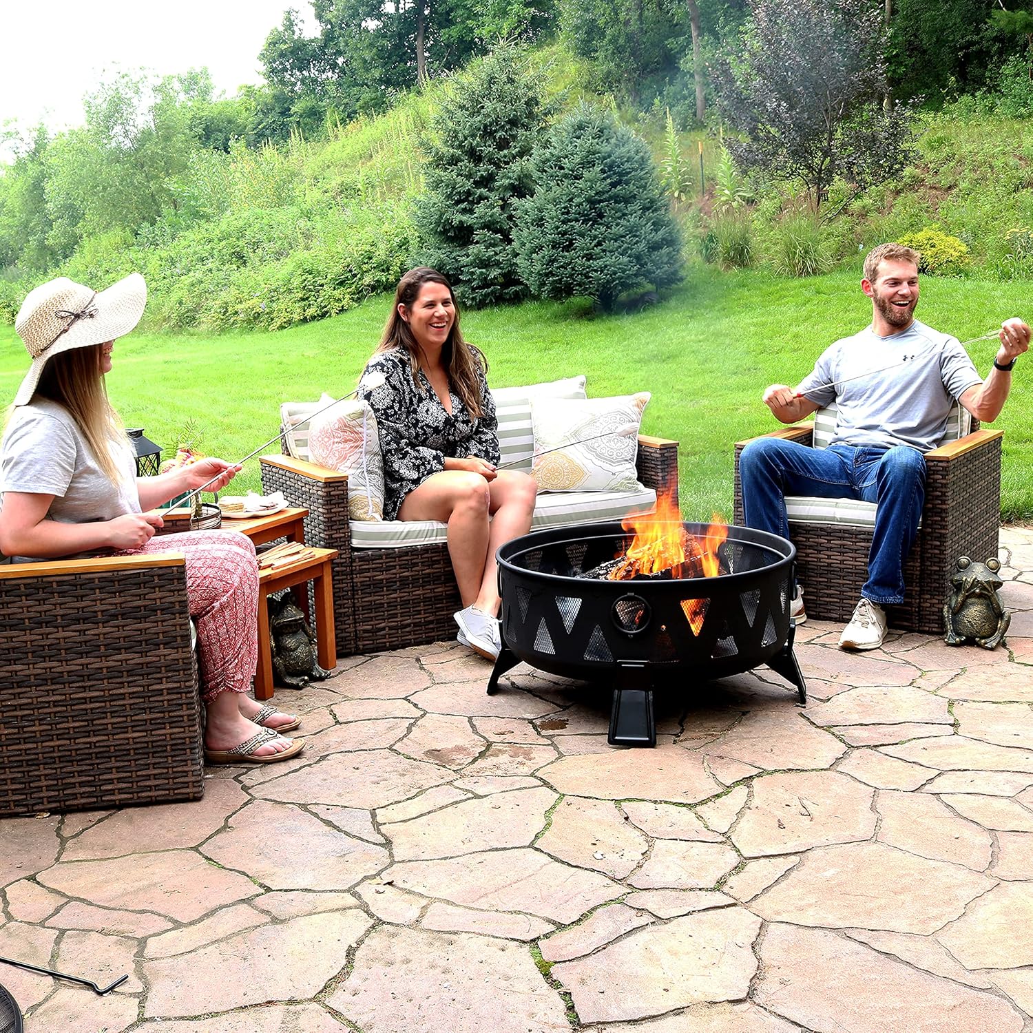 Sunnydaze 25-Inch Steel Wood-Burning Fire Pit with Mesh Stripe Cutouts - includes Poker and Spark Screen