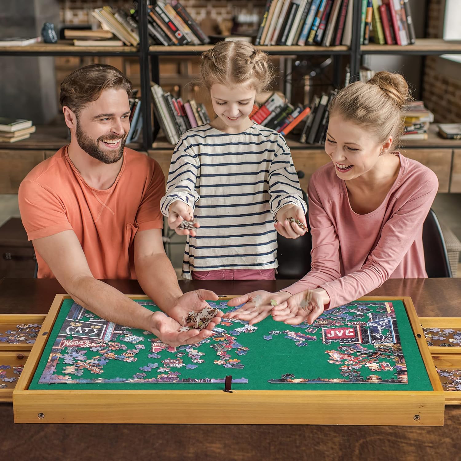 INNOVART Puzzle Board Table, Nature Cedar Wooden Jigsaw Puzzle Table w/ 4 Storage Sorting Drawers Flannel Smooth Plateau Work Surface with Plastic Cover Portable Jigsaw Puzzle Board Up to 1,000 Pieces