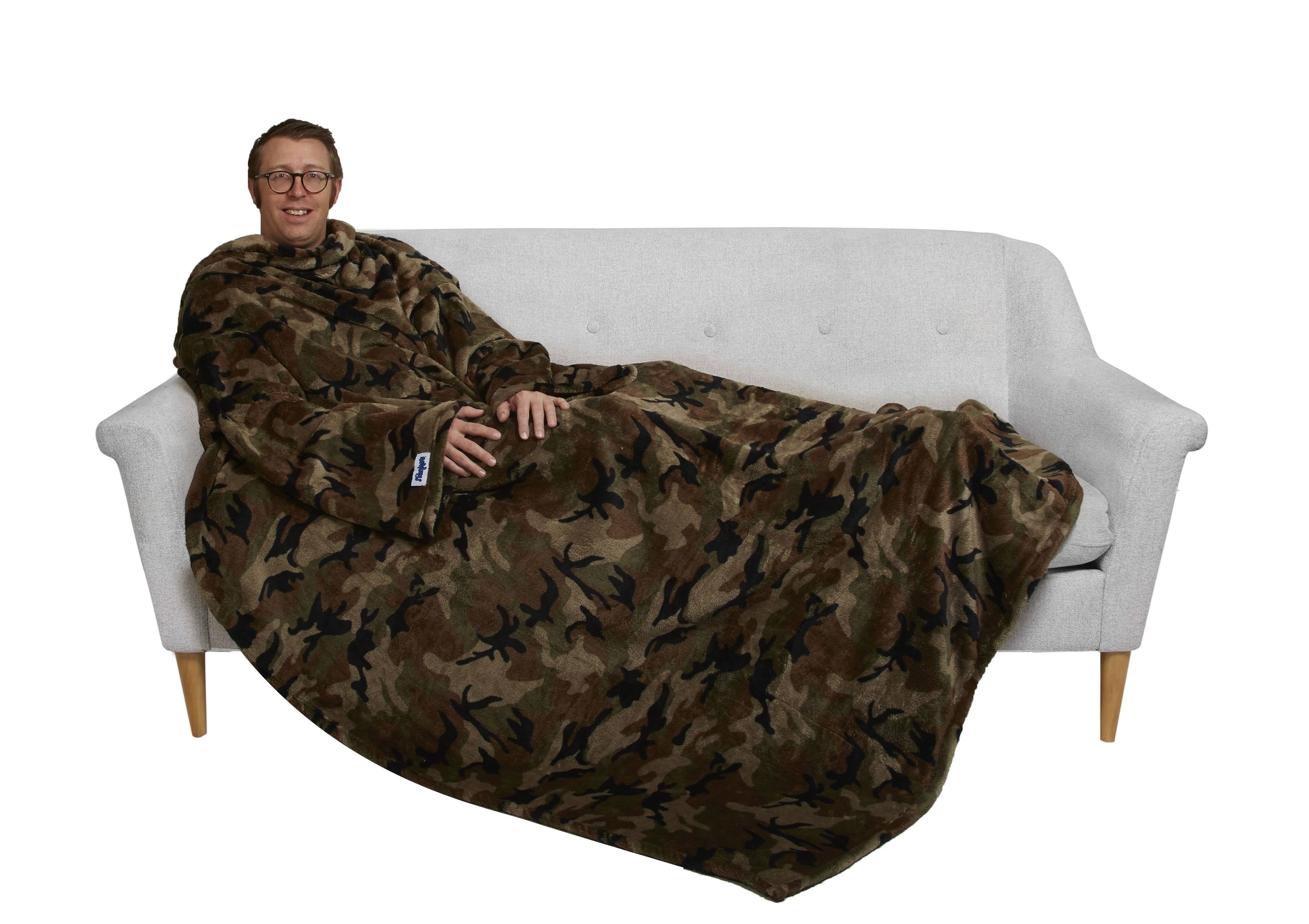 The Slanket TUS-GREEN-CAMO 60 x 80 in. The Ultimate Slanket Green u0026 Camo