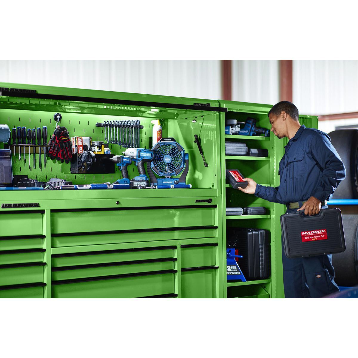 U.S. GENERAL 22 in. End Locker, Series 3, Blue