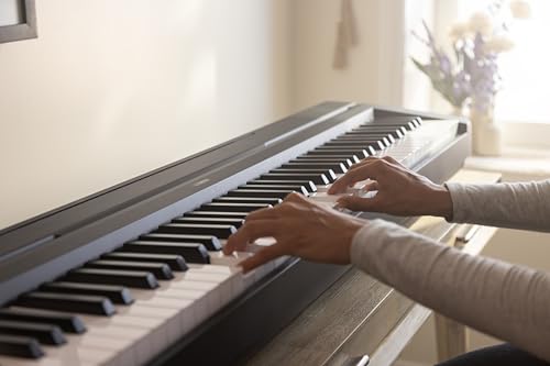 YAMAHA P71 88-Key Weighted Action Digital Piano with Sustain Pedal and Power Supply (Amazon-Exclusive)
