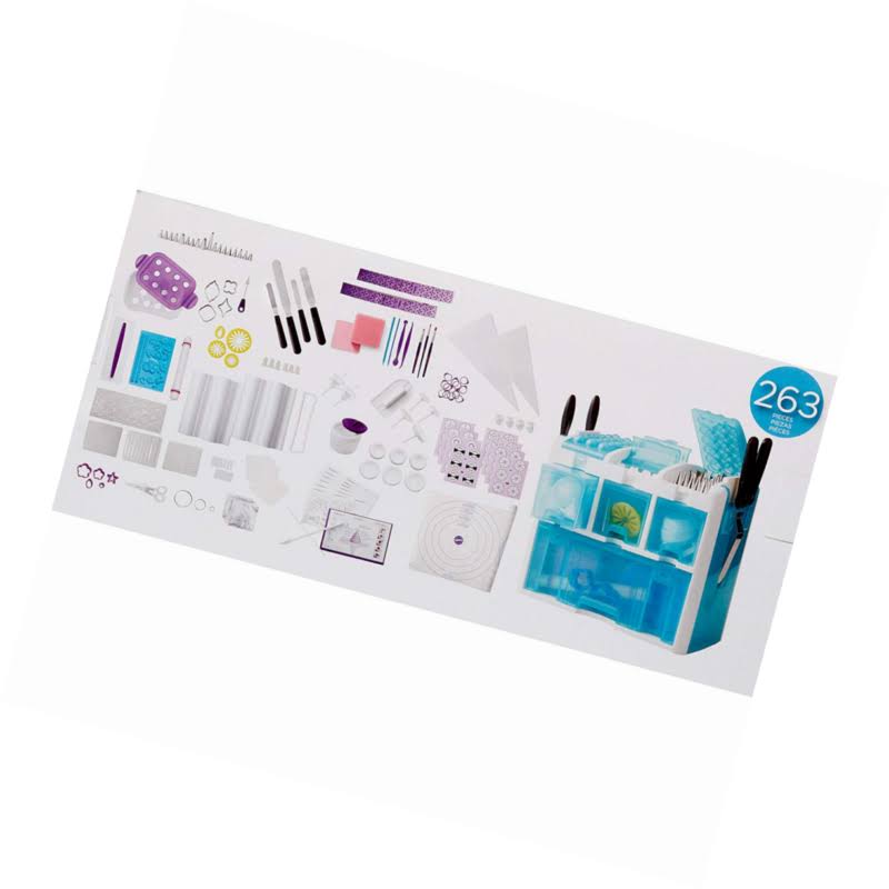 Wilton Ultimate Cake Decorating Set