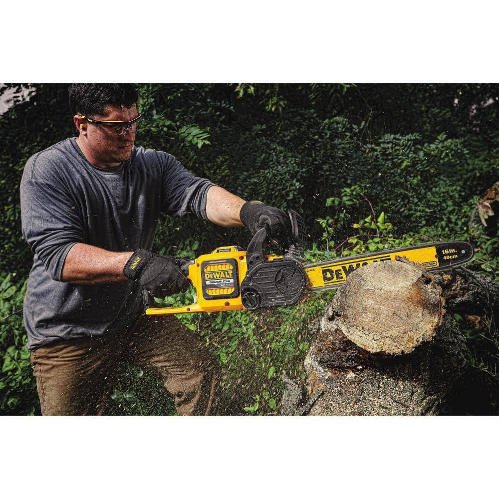 DeWalt 16 in. 60V Max Cordless FLEXVOLT Brushless Chainsaw with (1) 3.0Ah Battery u0026 Charger with Bonus Handheld Blower