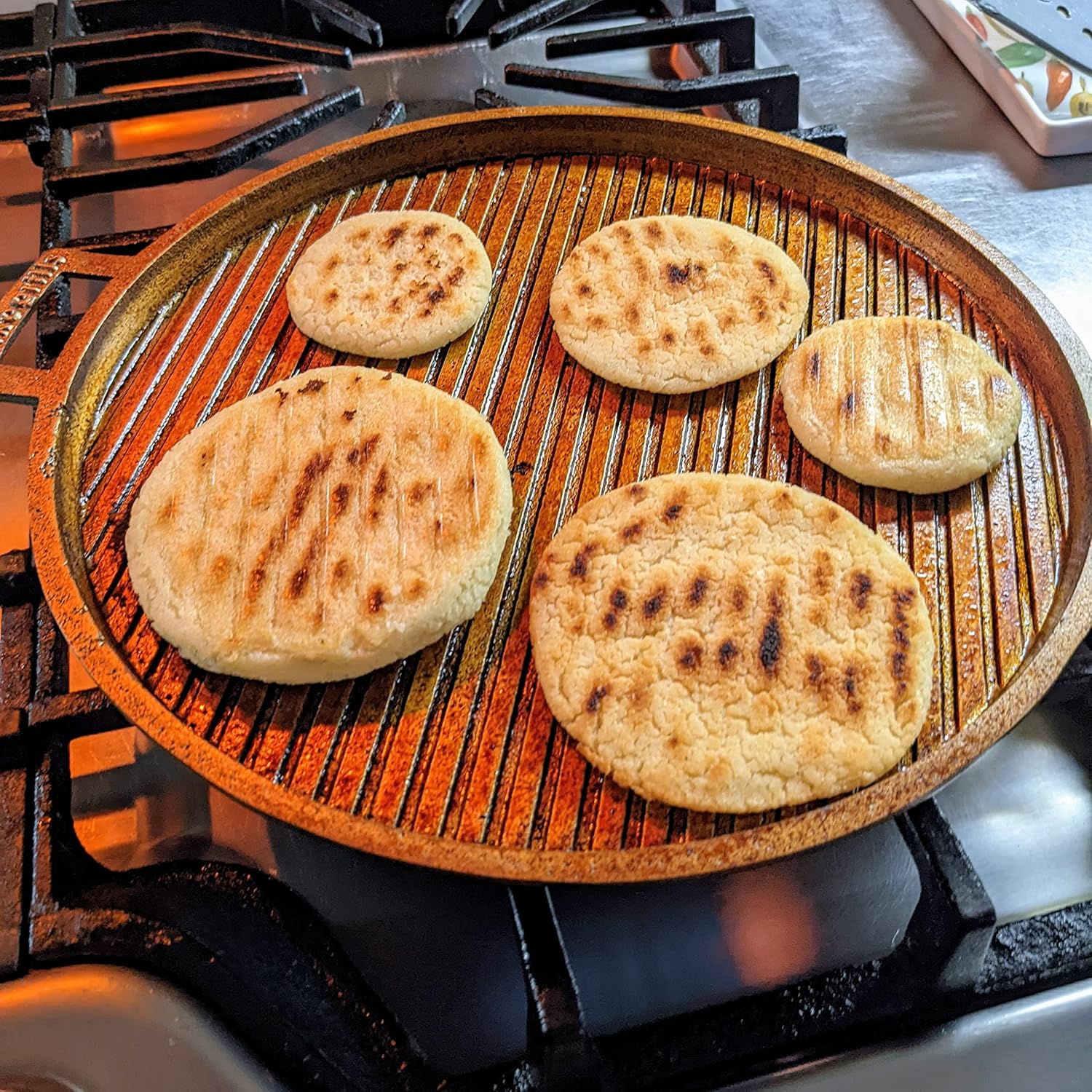 VIKO Budare Pro Grill arepas precurado 26cm 10.2" Griddle vikogrills gauchogrillx Hecho en Venezuela Pack of 2