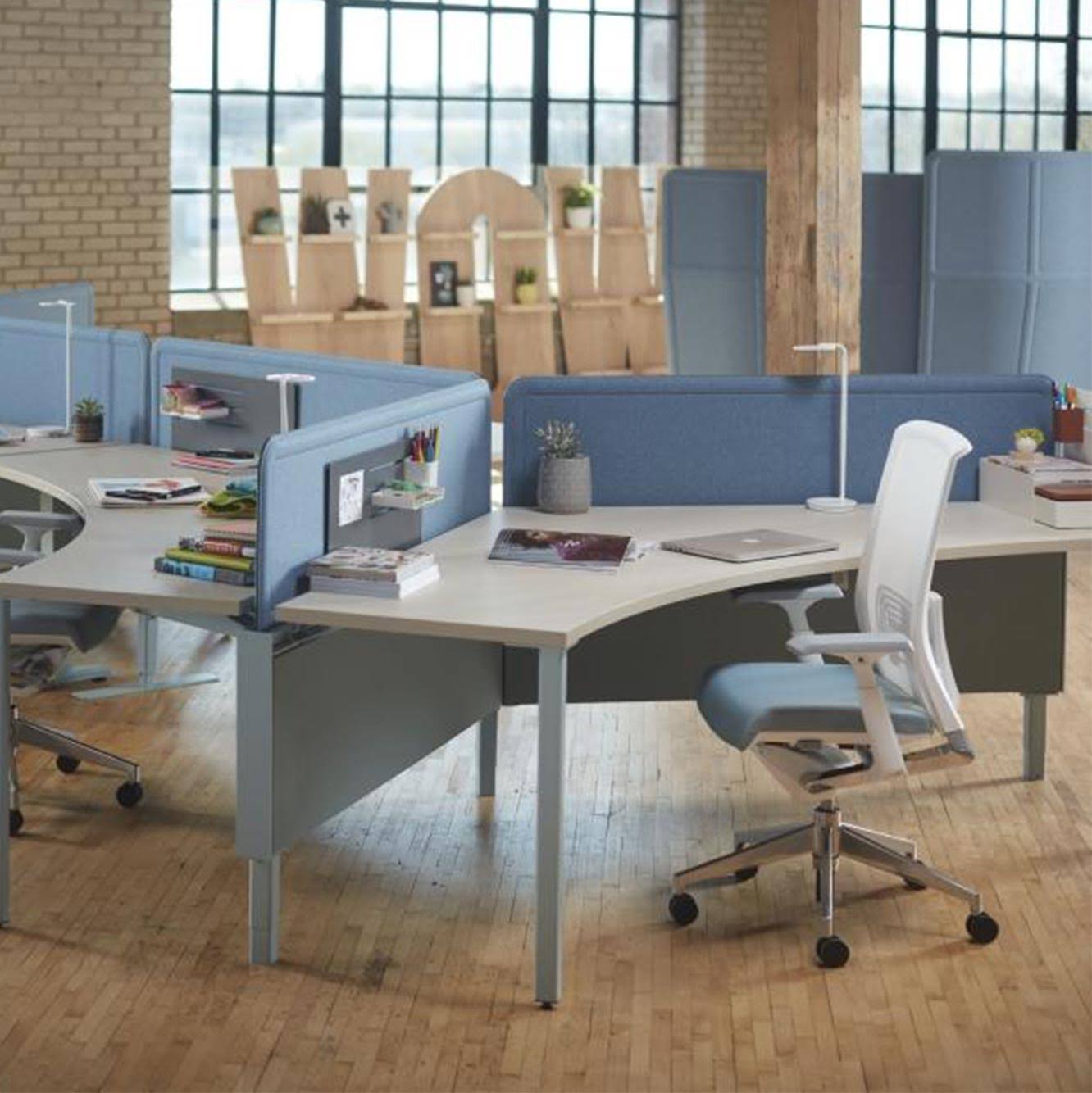 Haworth Very Office Chair with Height Adjustable Arms Fog