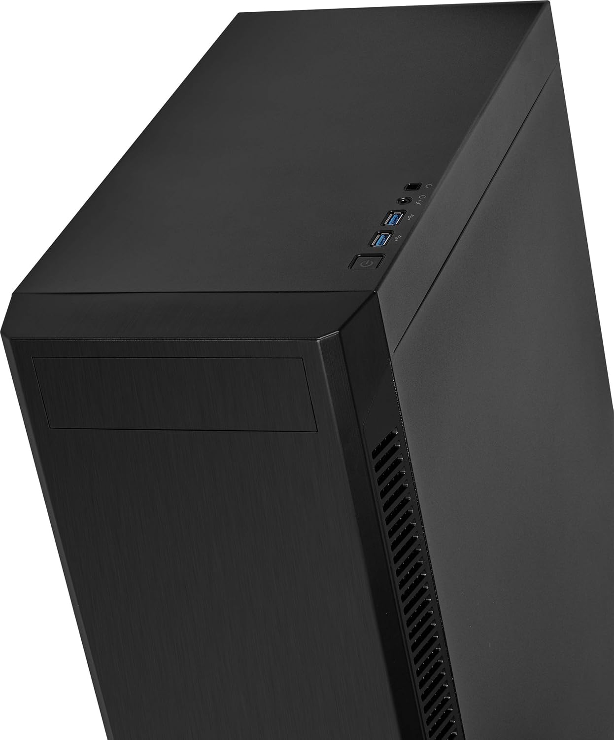 Corsair 110Q Mid-Tower Quiet ATX Case, Black, Solid, Standard