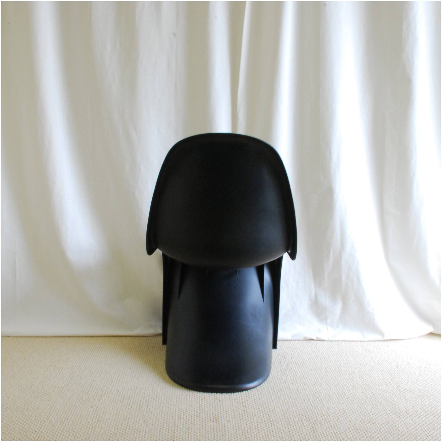 Mod Made S Shape Chair, Black