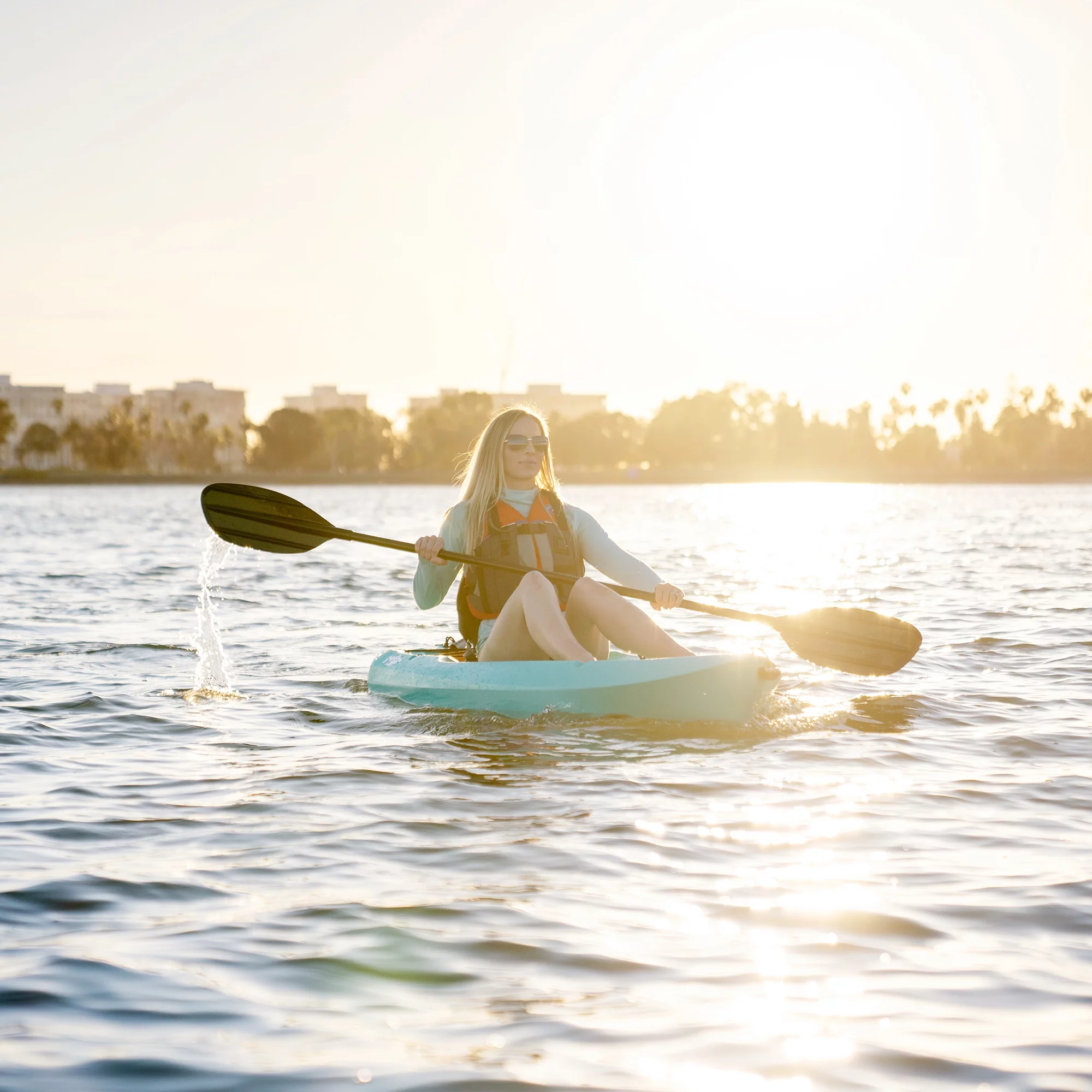 Lifetime Daylite 8 ft Sit-on-top Kayak (Paddle Included), Dark Blue