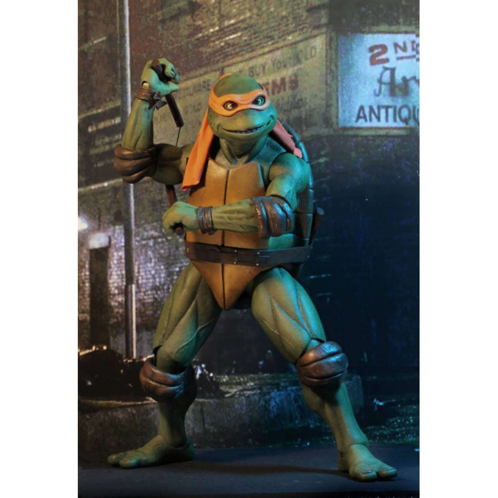 NECA TMNT - 1/4 Scale Figure - Michelangelo (1990 Movie)