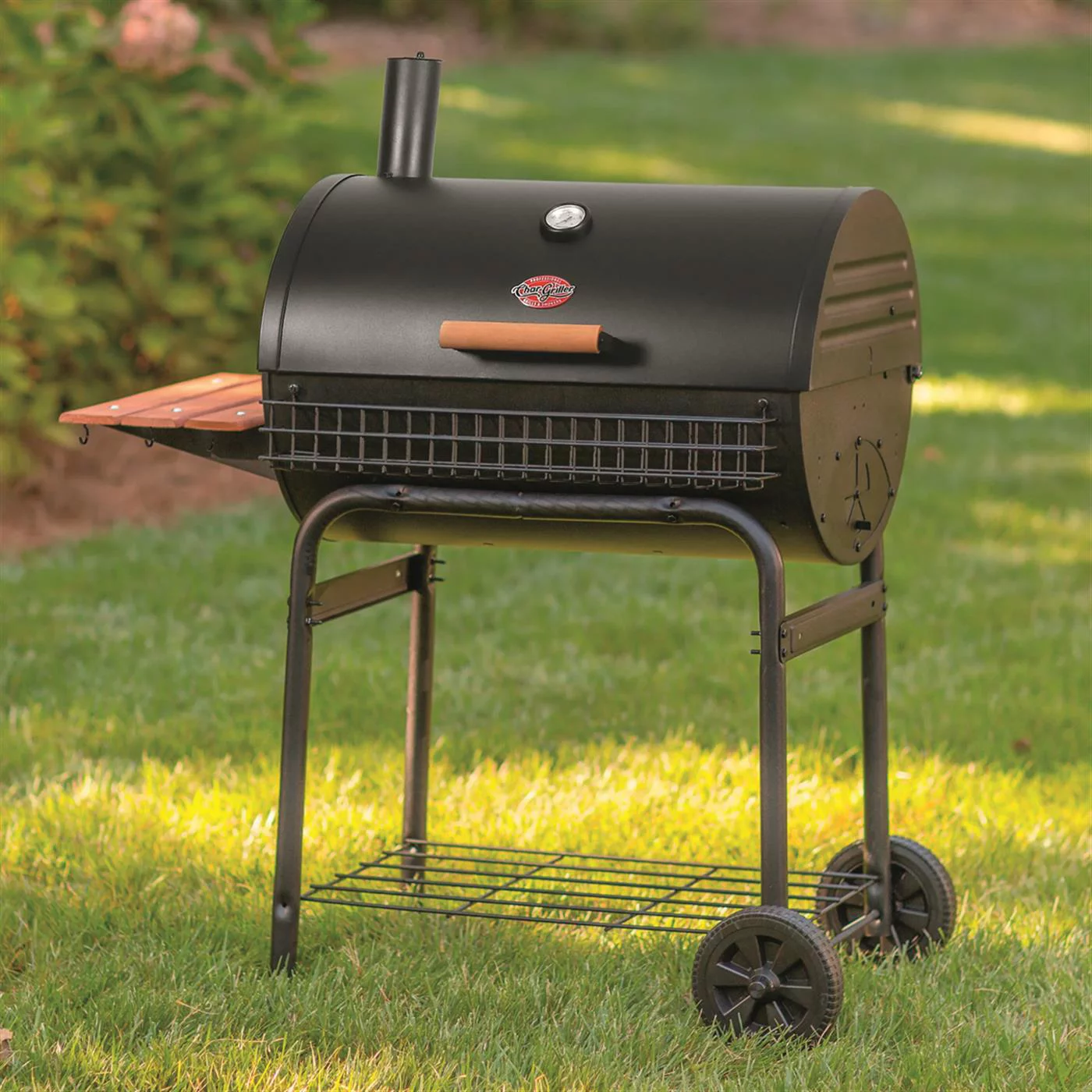 Char-Griller Deluxe Griller Charcoal Grill