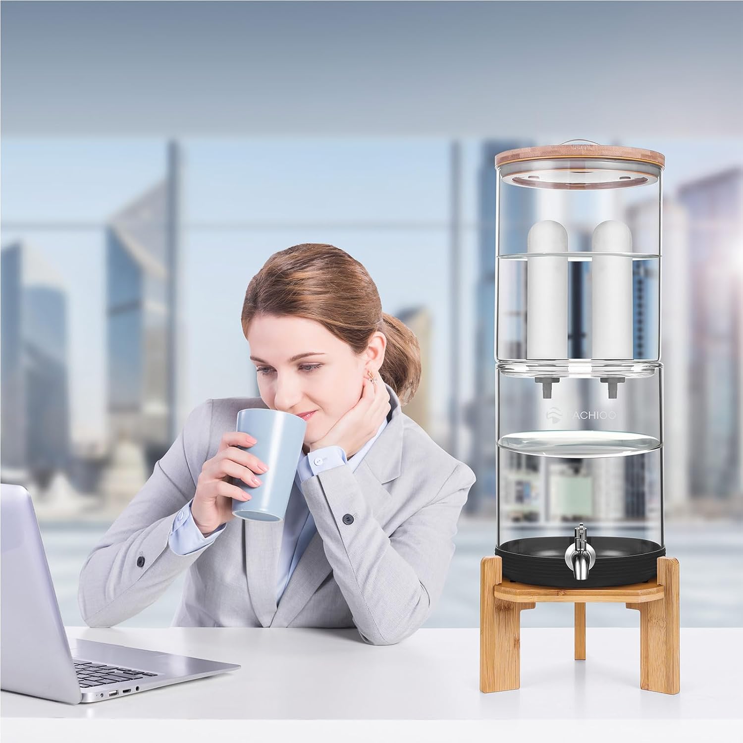 All Glass Gravity-fed Water Filter System, 2.25-Gallon All Glass Water Purifier with 4 Filters (2 Black Filter, 2 Ceramic Filter, 7 Inch Stand, Protective Sleeve), Reduces 99% Chlorine