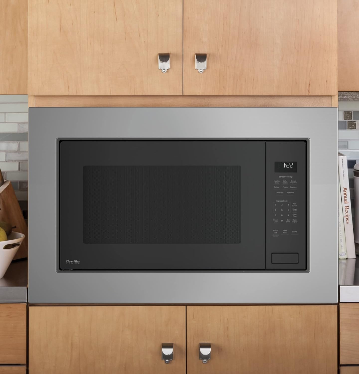 GE PEB7227DLBB Microwave Oven