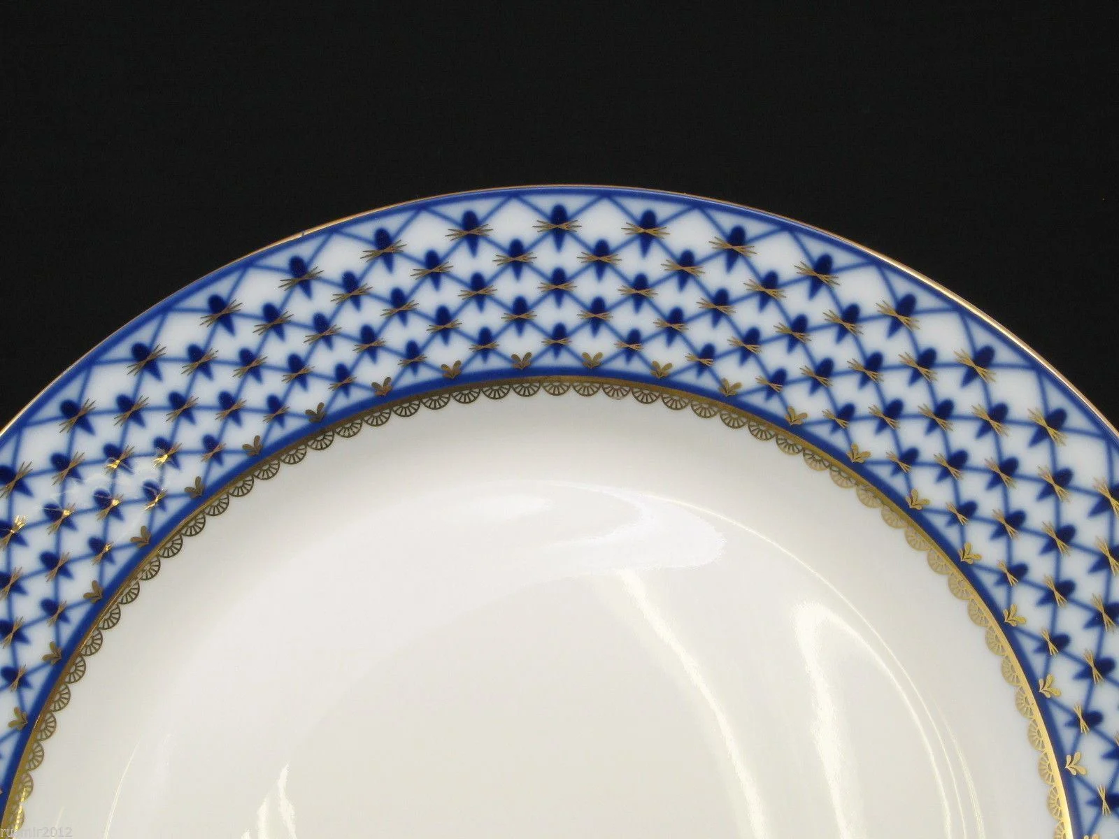 World Gifts Bone China Cobalt Blue St Petersburg 24K Gold Net Dessert Plates - 7.5", Round